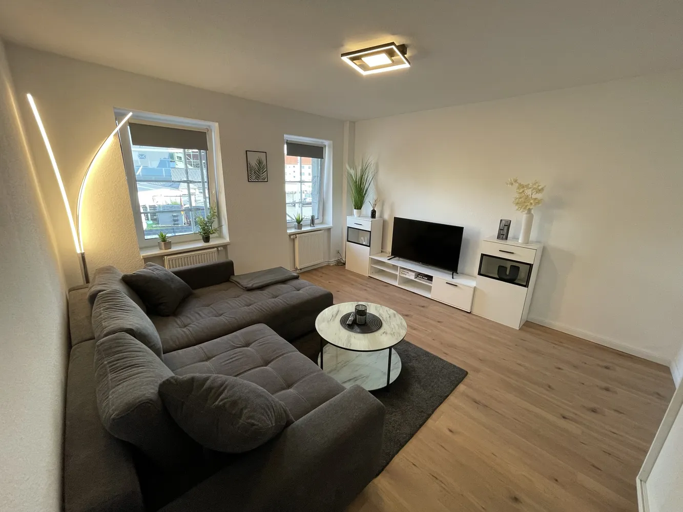 2 room apartment with 58 m² in Magdeburg – Photo 1