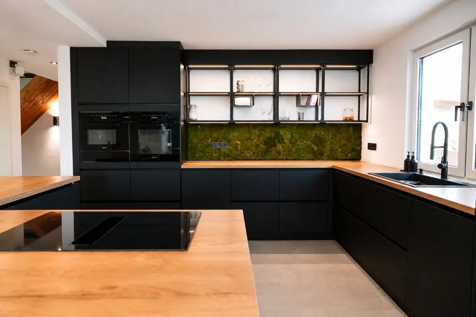 7 Zimmer Haus mit 290 m² in Würzburg – Bild 1