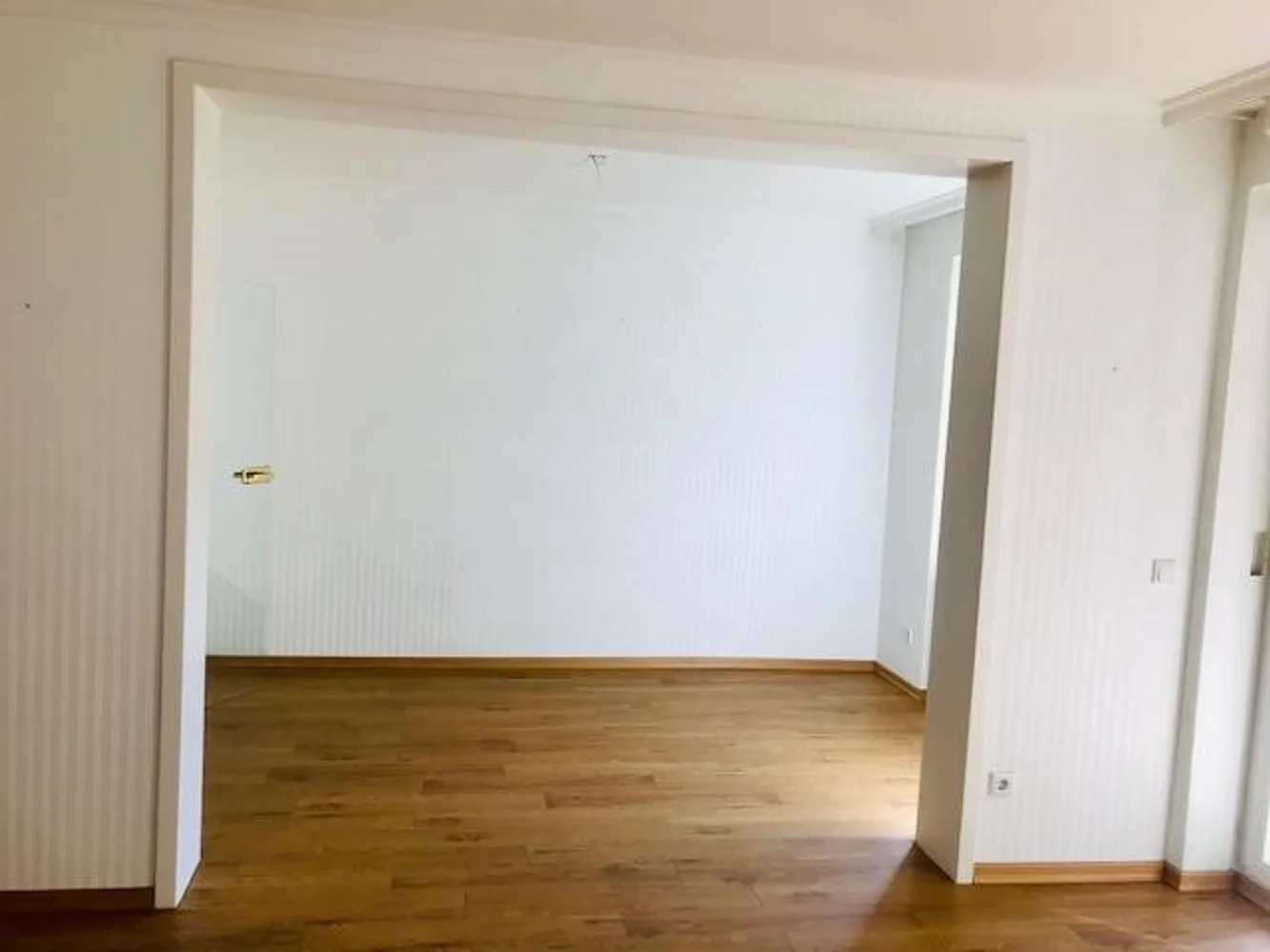 3 Zimmer Wohnung mit 75 m² in Düsseldorf – Bild 4