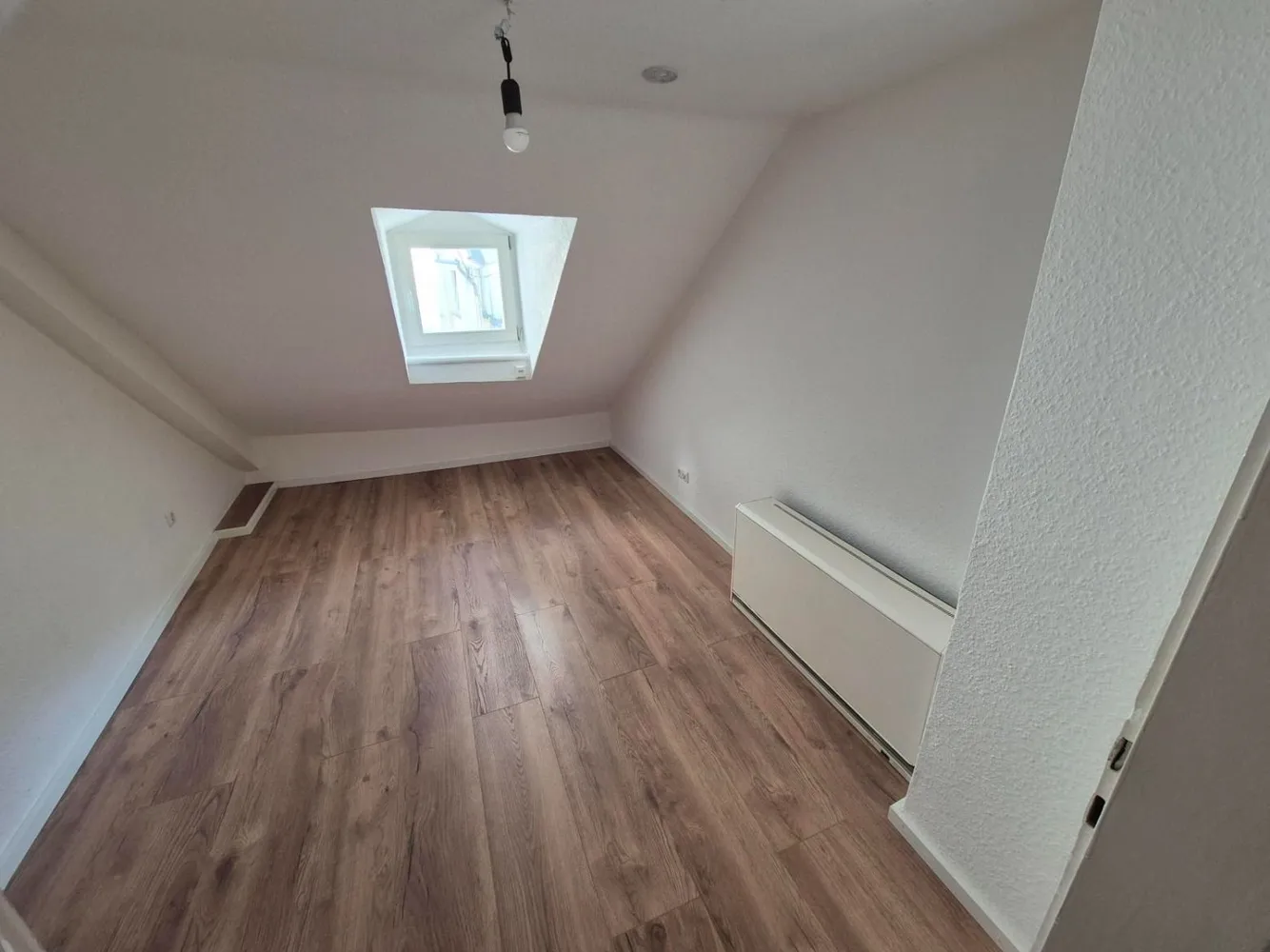 2 Zimmer Wohnung mit 33 m² in Wiesbaden – Bild 4