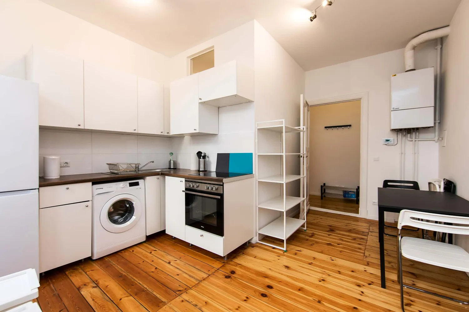 Shared room with 13 m² in Berlin – Photo 7