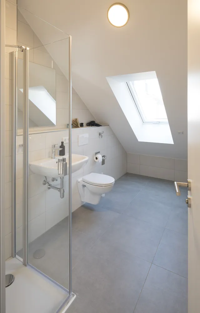 7 Zimmer Wohnung mit 135 m² in München – Bild 4