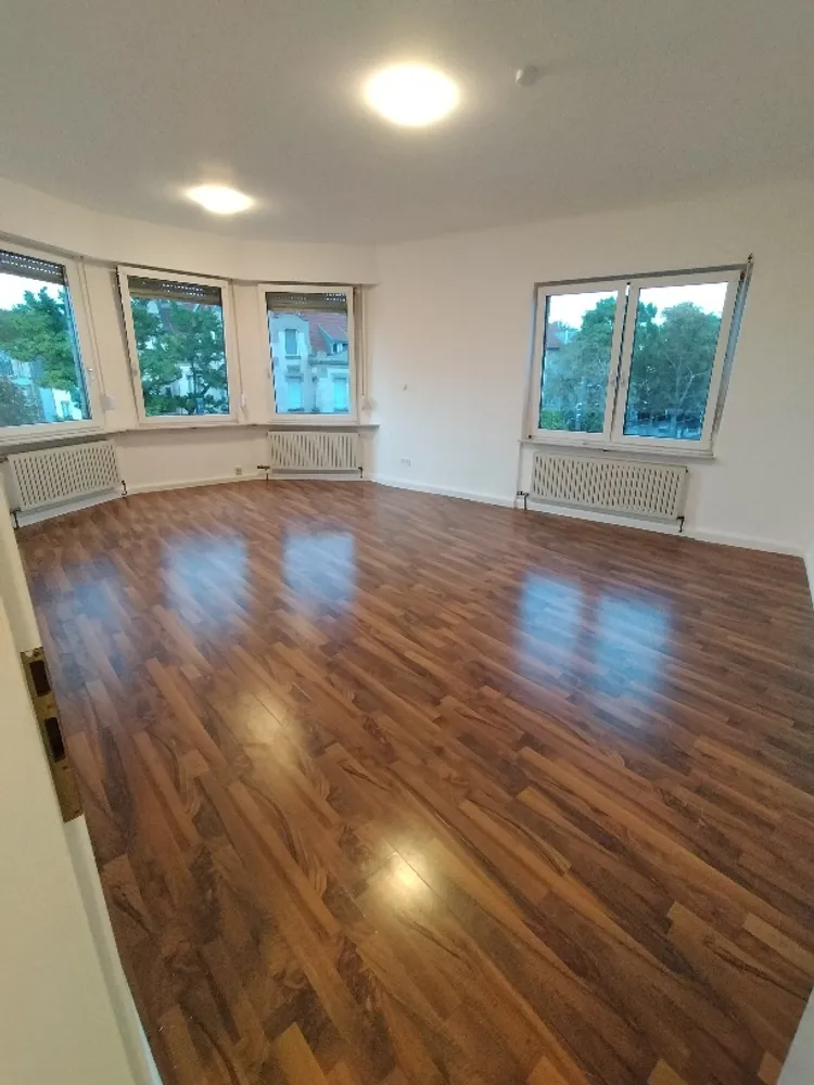 5 Zimmer Wohnung mit 118 m² in Stuttgart – Bild 6