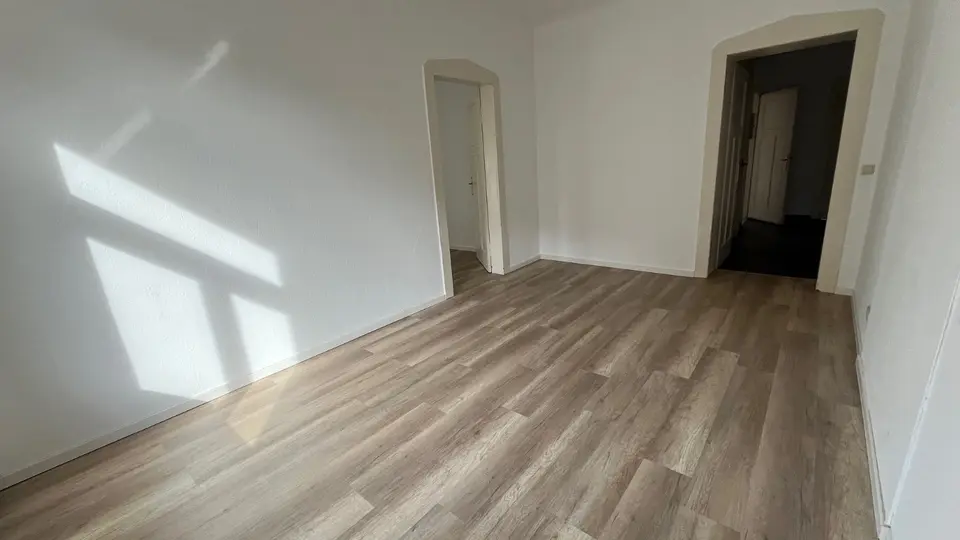 4 Zimmer Wohnung mit 125 m² in Werdau – Bild 8