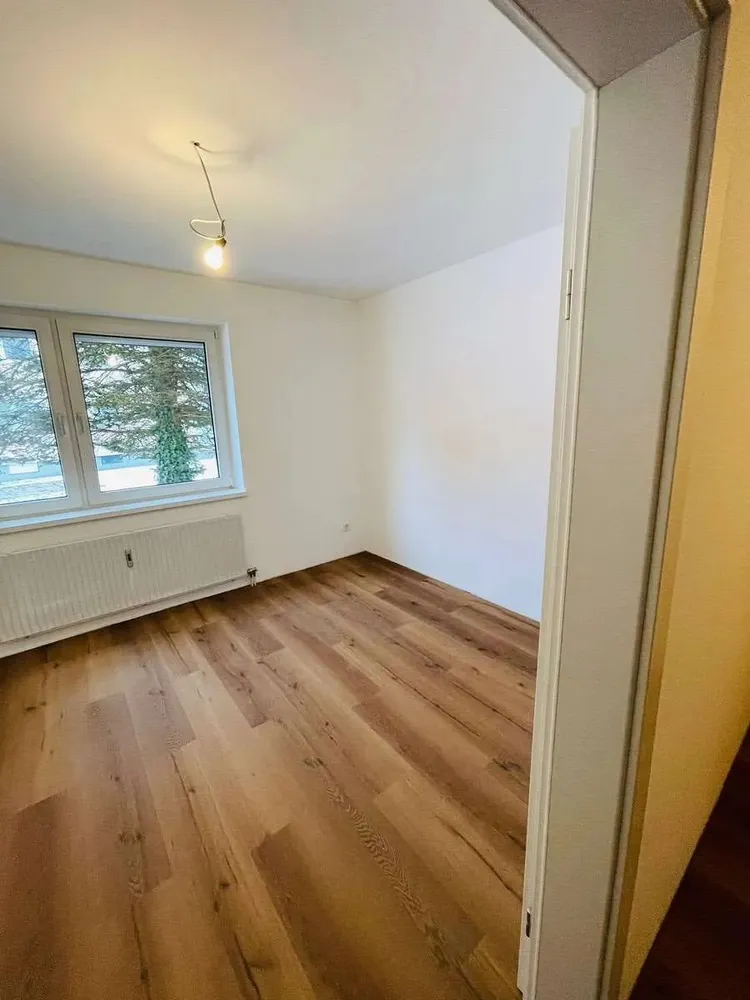 4 Zimmer Wohnung mit 98 m² in Dresden – Bild 6
