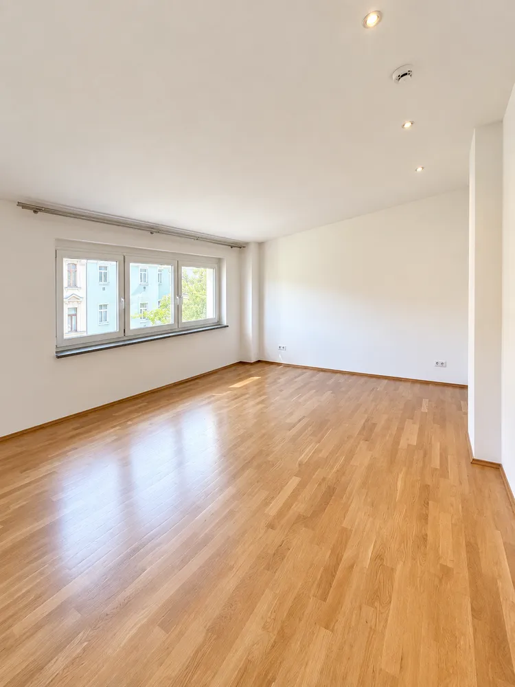 2 Zimmer Wohnung mit 72 m² in Halle (Saale) – Bild 11