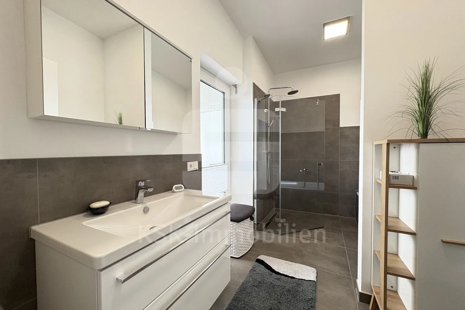 4 Zimmer Wohnung mit 133 m² in Sankt Augustin – Bild 5