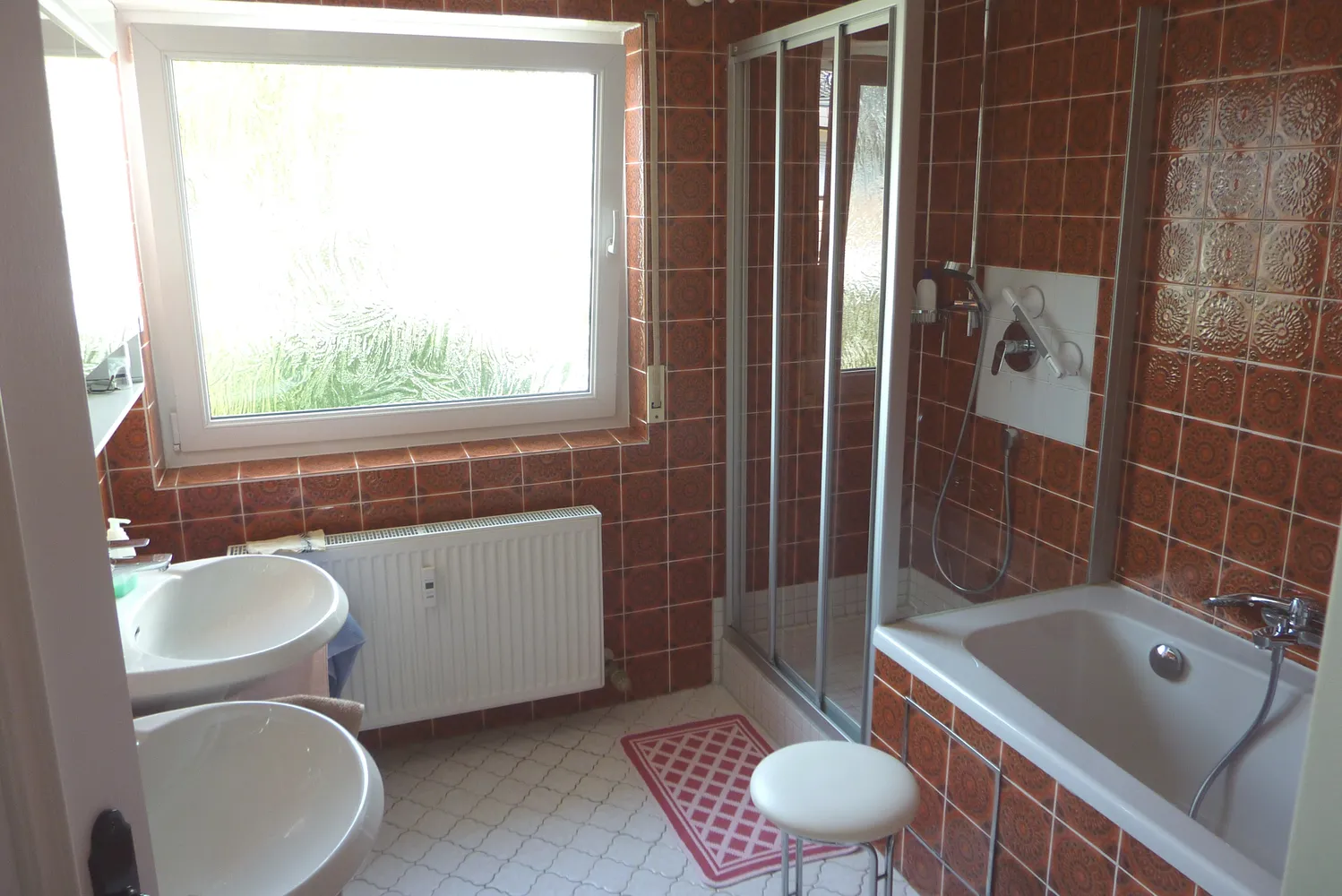 6 Zimmer Haus mit 156 m² in Leonberg – Bild 1