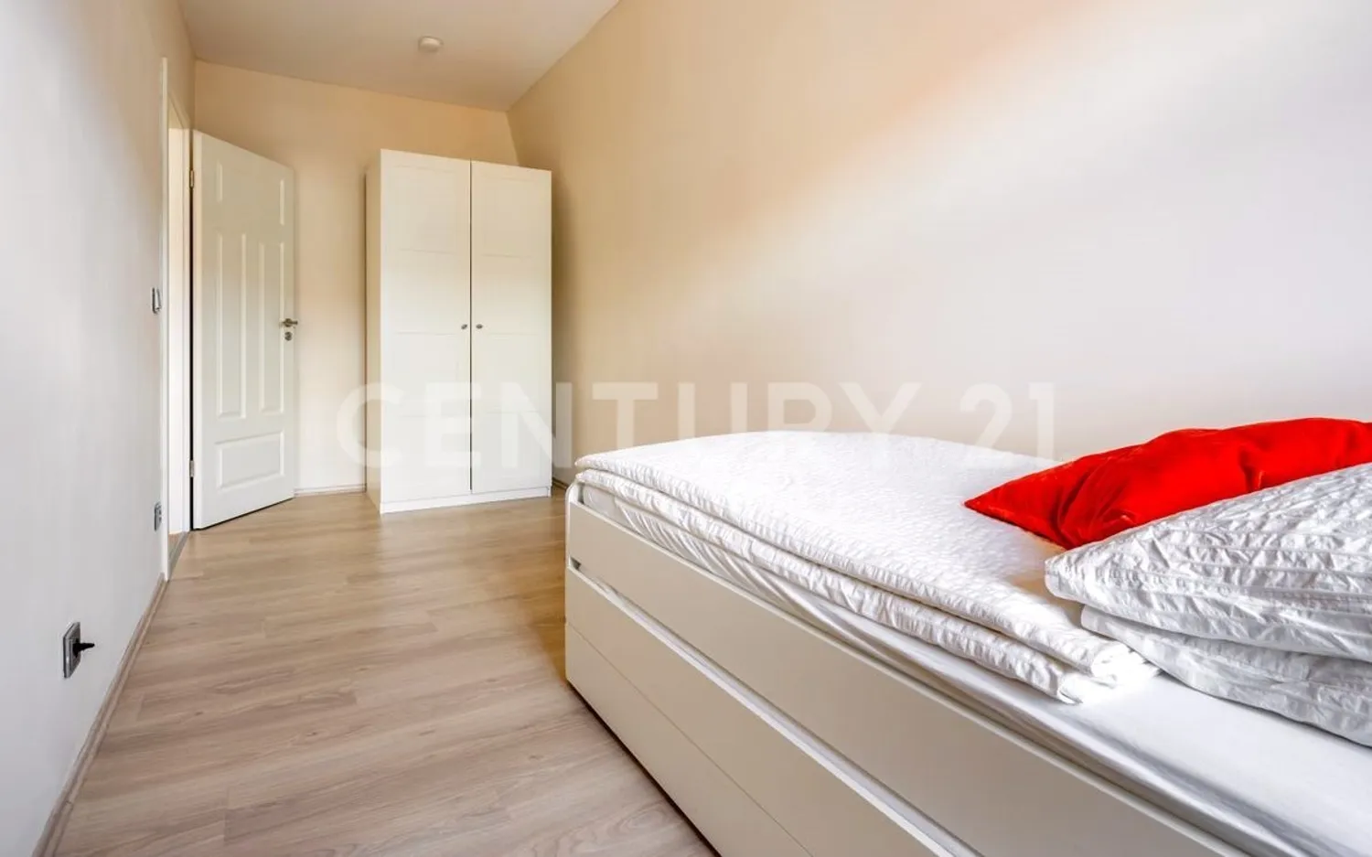 3 room apartment with 80 m² in Nuremberg – Photo 5
