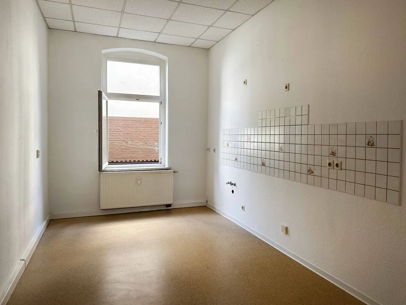 2 Zimmer Wohnung mit 64 m² in Halle (Saale) – Bild 3