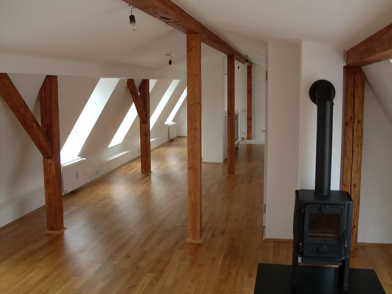 4 Zimmer Wohnung mit 75 m² in München – Bild 7