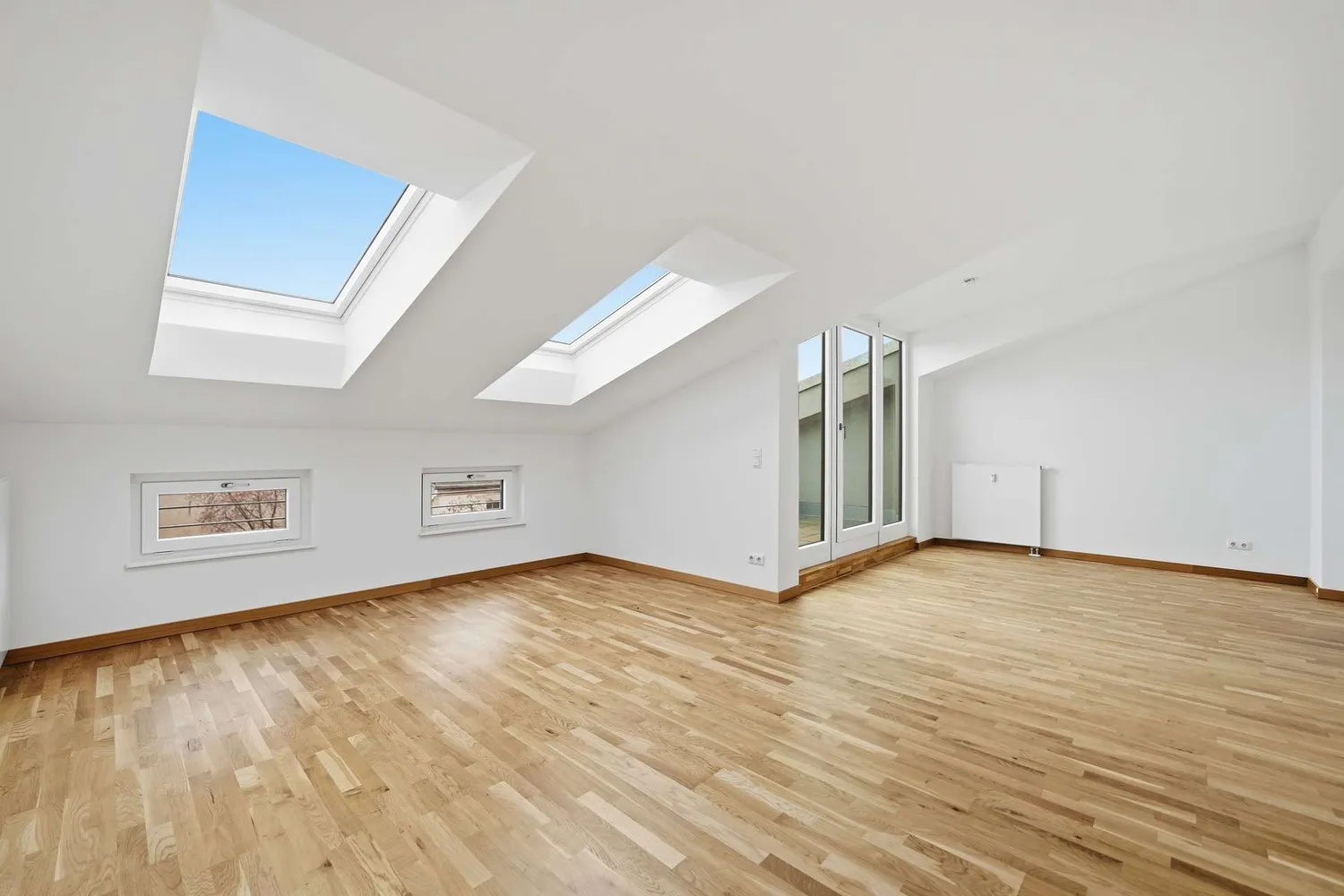 2 Zimmer Wohnung mit 67 m² in Berlin – Bild 1
