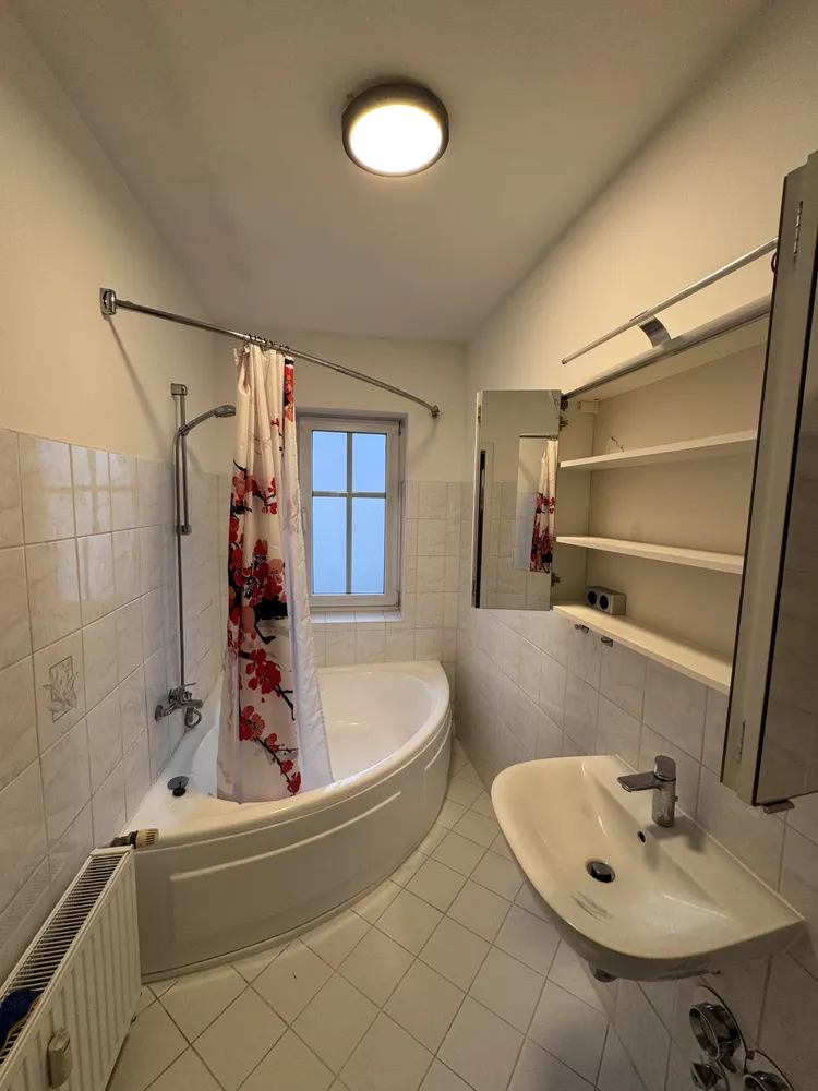 2 Zimmer Wohnung mit 60 m² in Berlin – Bild 3
