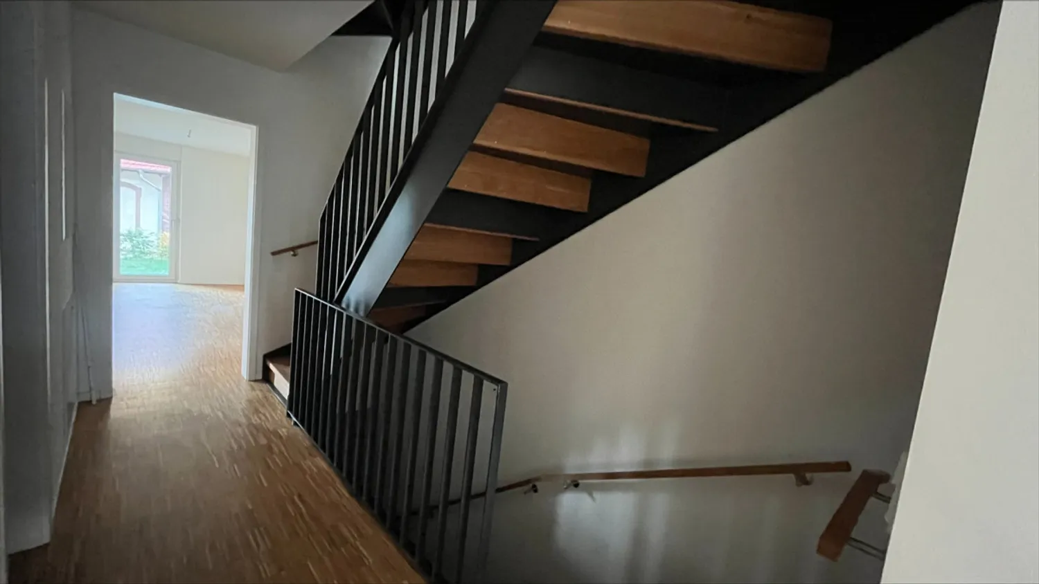 6 Zimmer Haus mit 177 m² in Hamburg – Bild 8