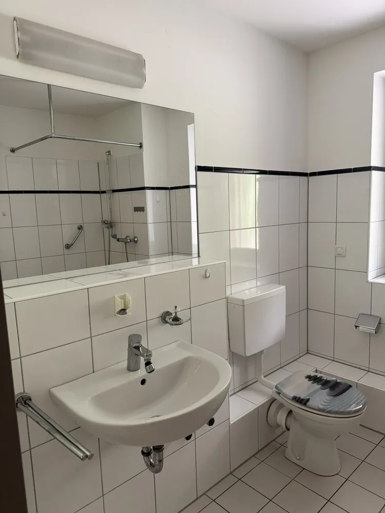 2 Zimmer Wohnung mit 59 m² in Mönchengladbach – Bild 4
