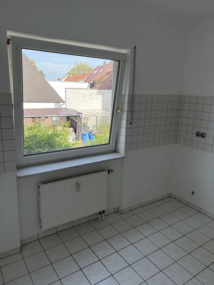 2 Zimmer Wohnung mit 78 m² in Karlsruhe – Bild 3