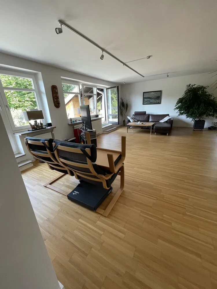 4 Zimmer Wohnung mit 143 m² in München – Bild 8