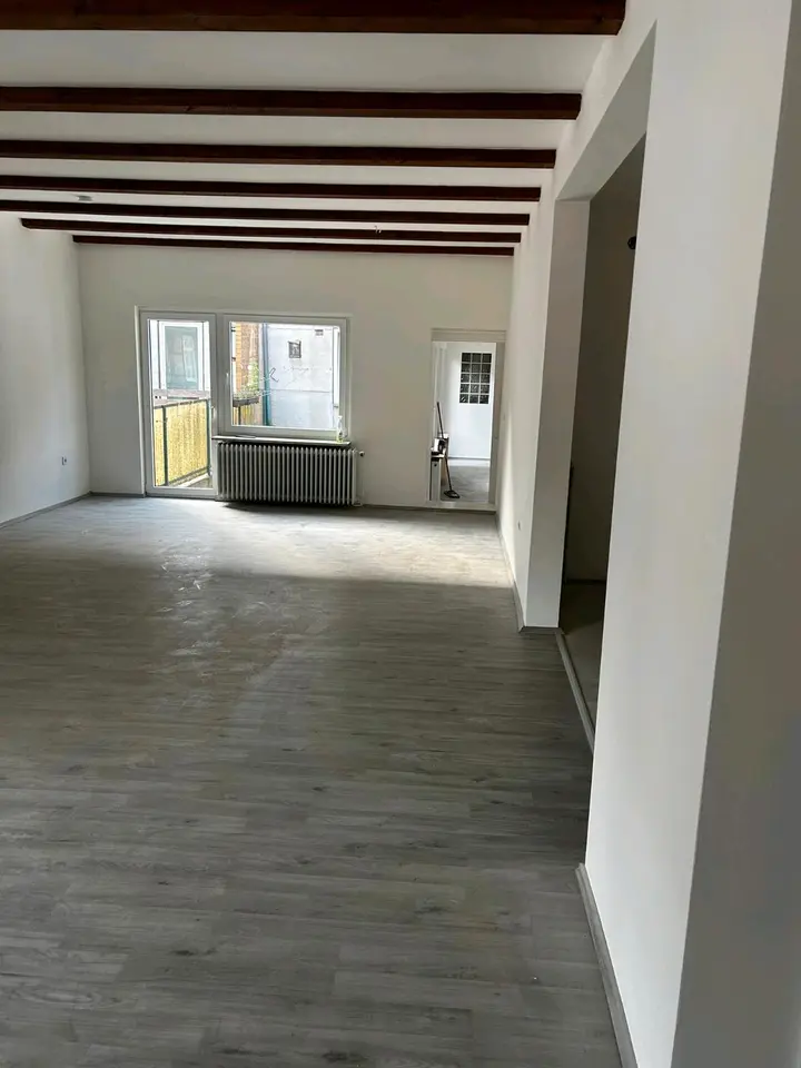 3 Zimmer Wohnung mit 136 m² in Einbeck – Bild 2