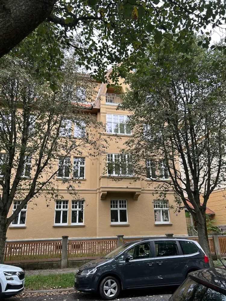 5 Zimmer Wohnung mit 150 m² in Weimar – Bild 3