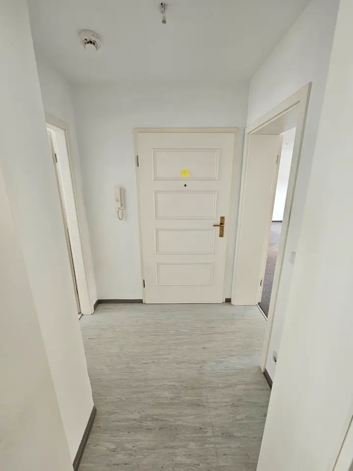 2 Zimmer Wohnung mit 61 m² in Altenburg – Bild 3
