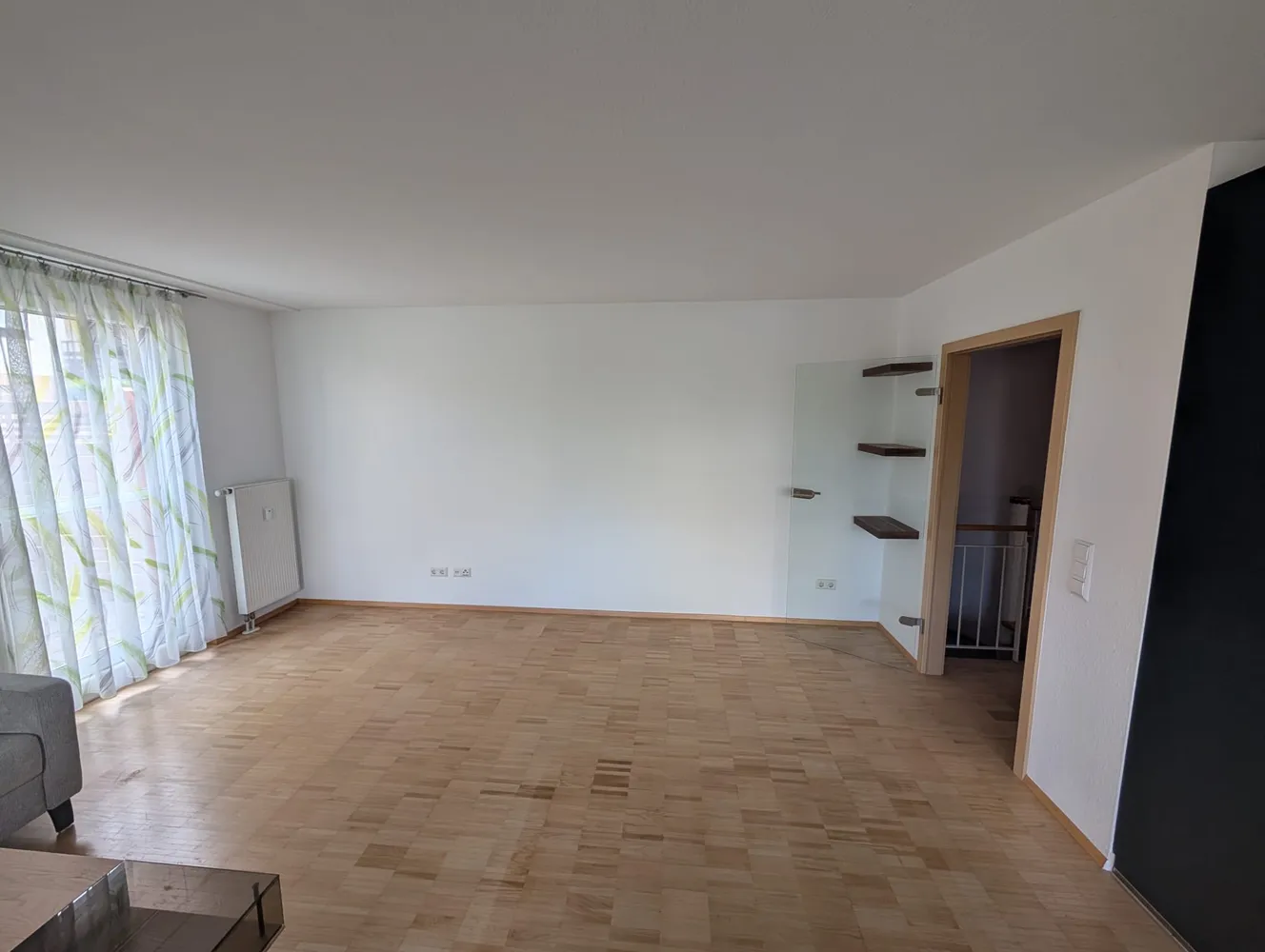 3 Zimmer Wohnung mit 92 m² in Karlsruhe – Bild 2