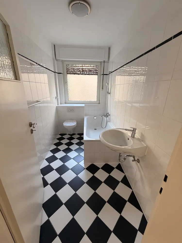 3 Zimmer Wohnung mit 74 m² in Wiesbaden – Bild 9
