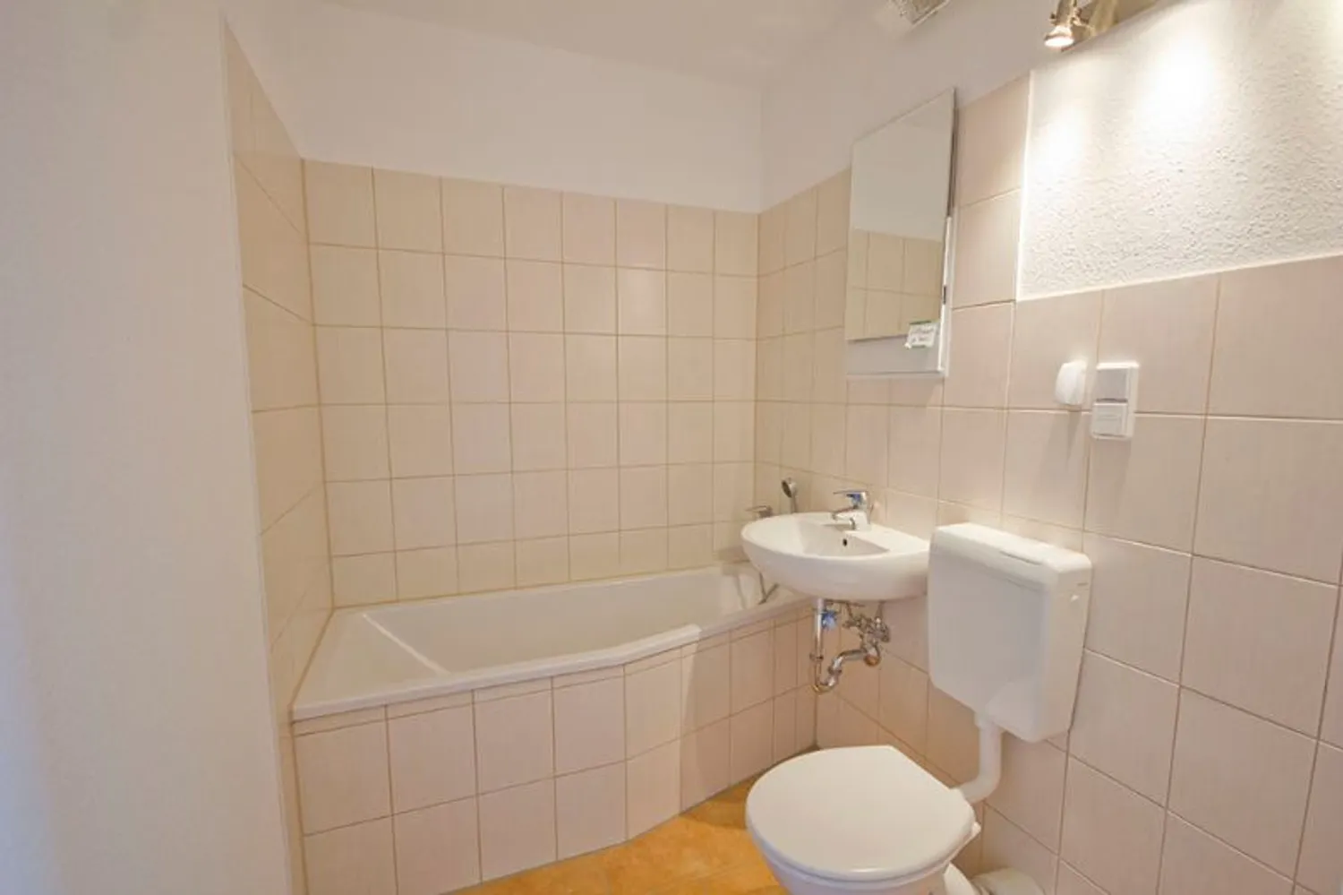1 Zimmer Wohnung mit 31 m² in Halle (Saale) – Bild 8