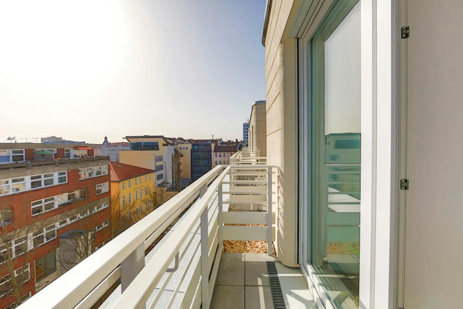 Shared room with 13 m² in Berlin – Photo 4
