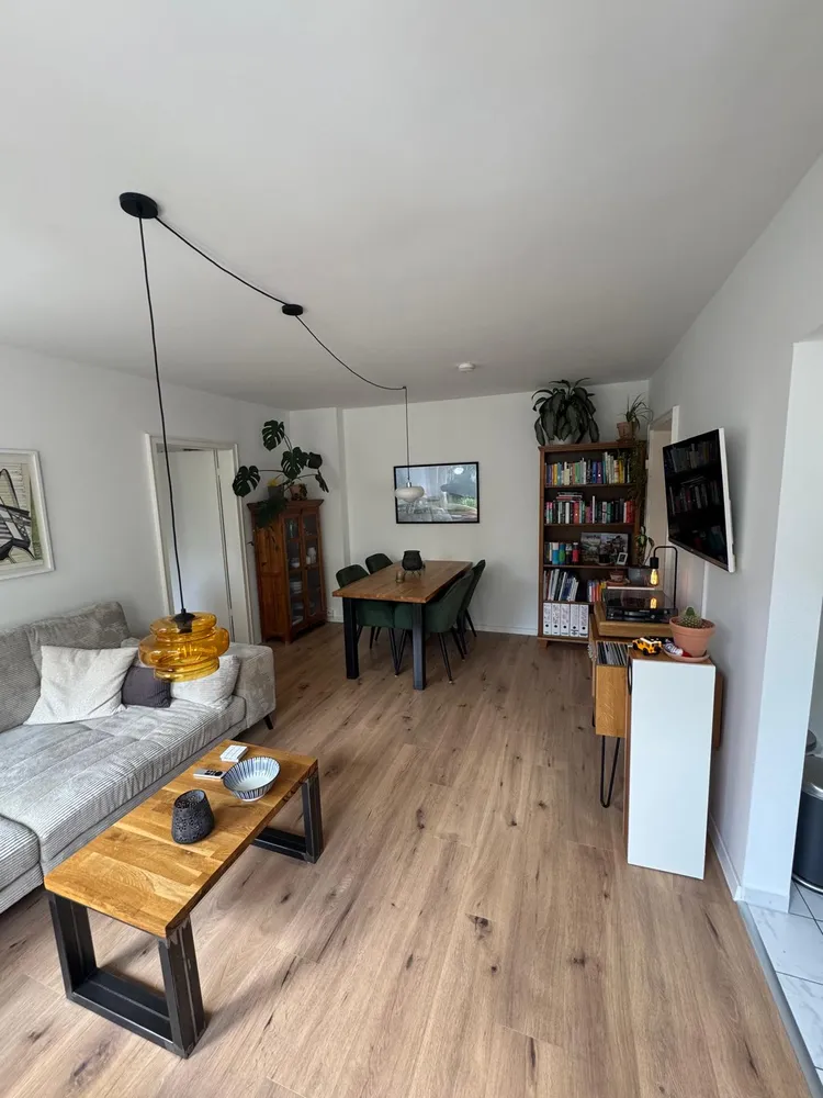 2 Zimmer Wohnung mit 65 m² in Wuppertal – Bild 2