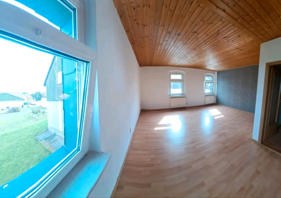 4 Zimmer Wohnung mit 95 m² in Aue-Bad Schlema – Bild 1
