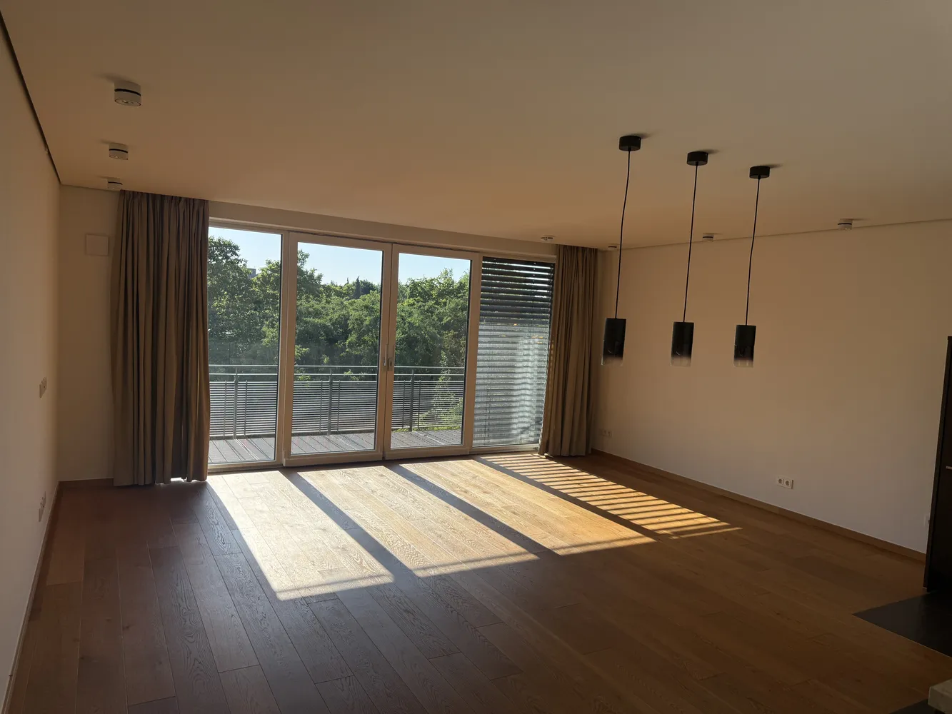 4 Zimmer Wohnung mit 116 m² in München – Bild 1