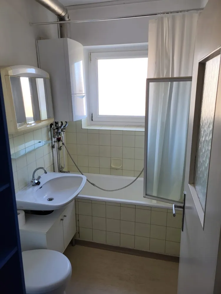 1 room apartment with 37 m² in Augsburg – Photo 8