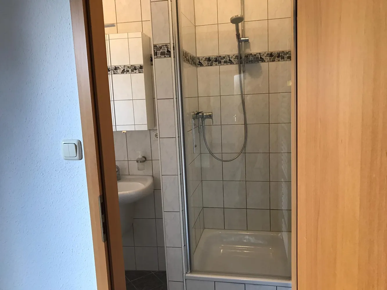 2 Zimmer Wohnung mit 35 m² in Duisburg – Bild 3