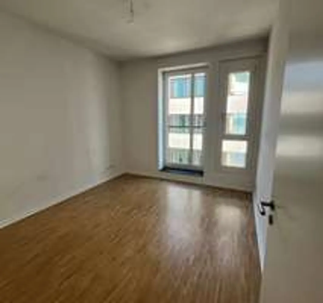 3 Zimmer Wohnung mit 84 m² in Hamburg – Bild 2