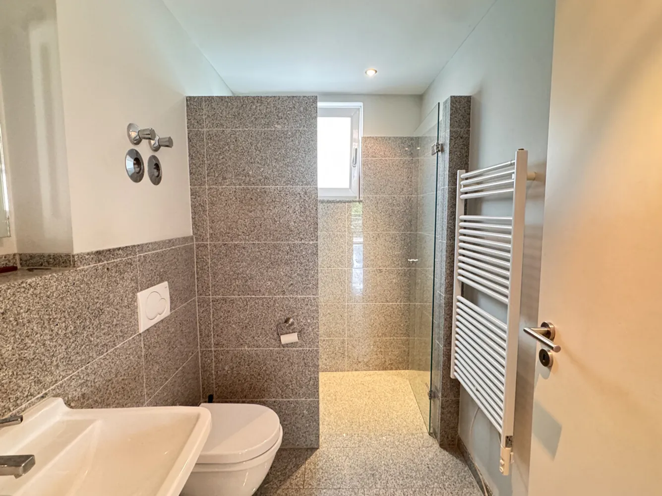 5 Zimmer Wohnung mit 142 m² in Bonn – Bild 3