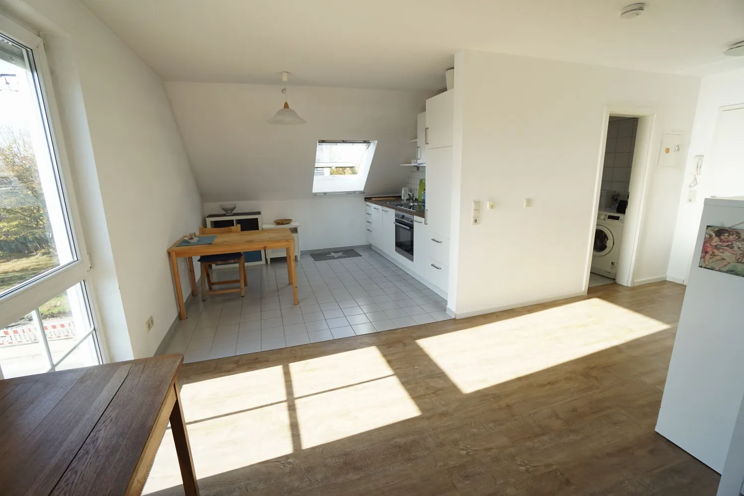 2 Zimmer Wohnung mit 40 m² in Stuttgart – Bild 2