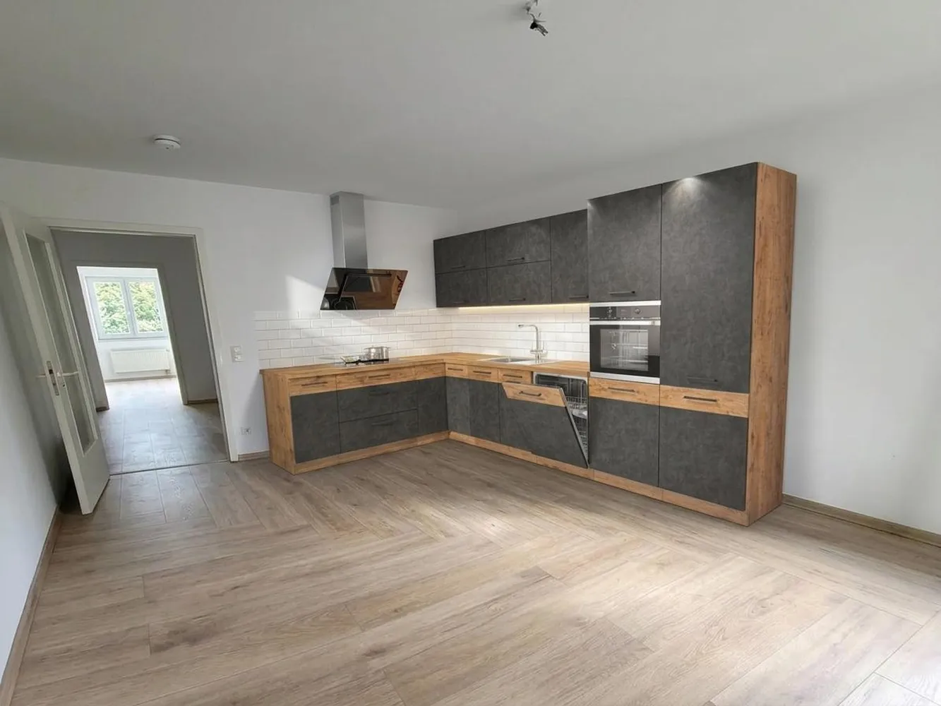 2 Zimmer Wohnung mit 67 m² in Berlin – Bild 3