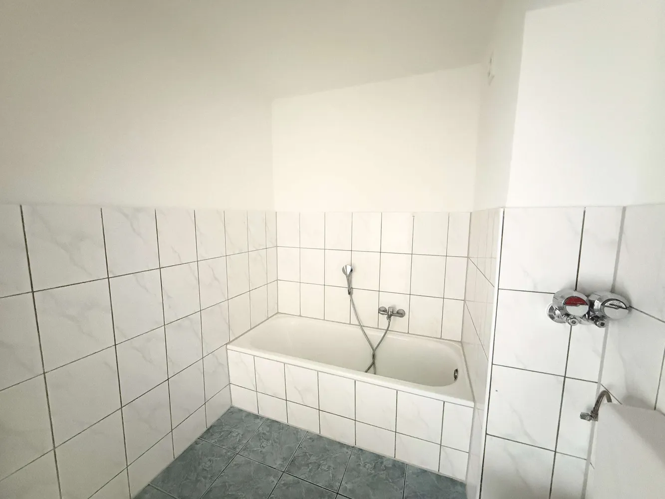 2 Zimmer Wohnung mit 63 m² in Wuppertal – Bild 4