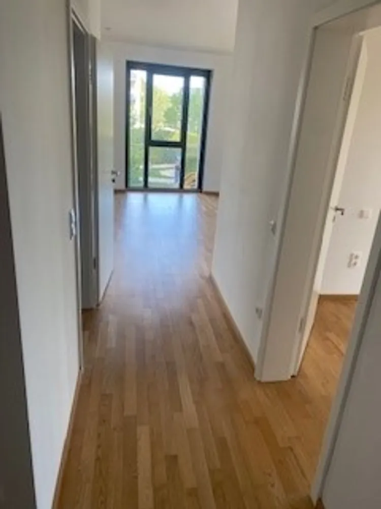 2 Zimmer Wohnung mit 67 m² in München – Bild 6