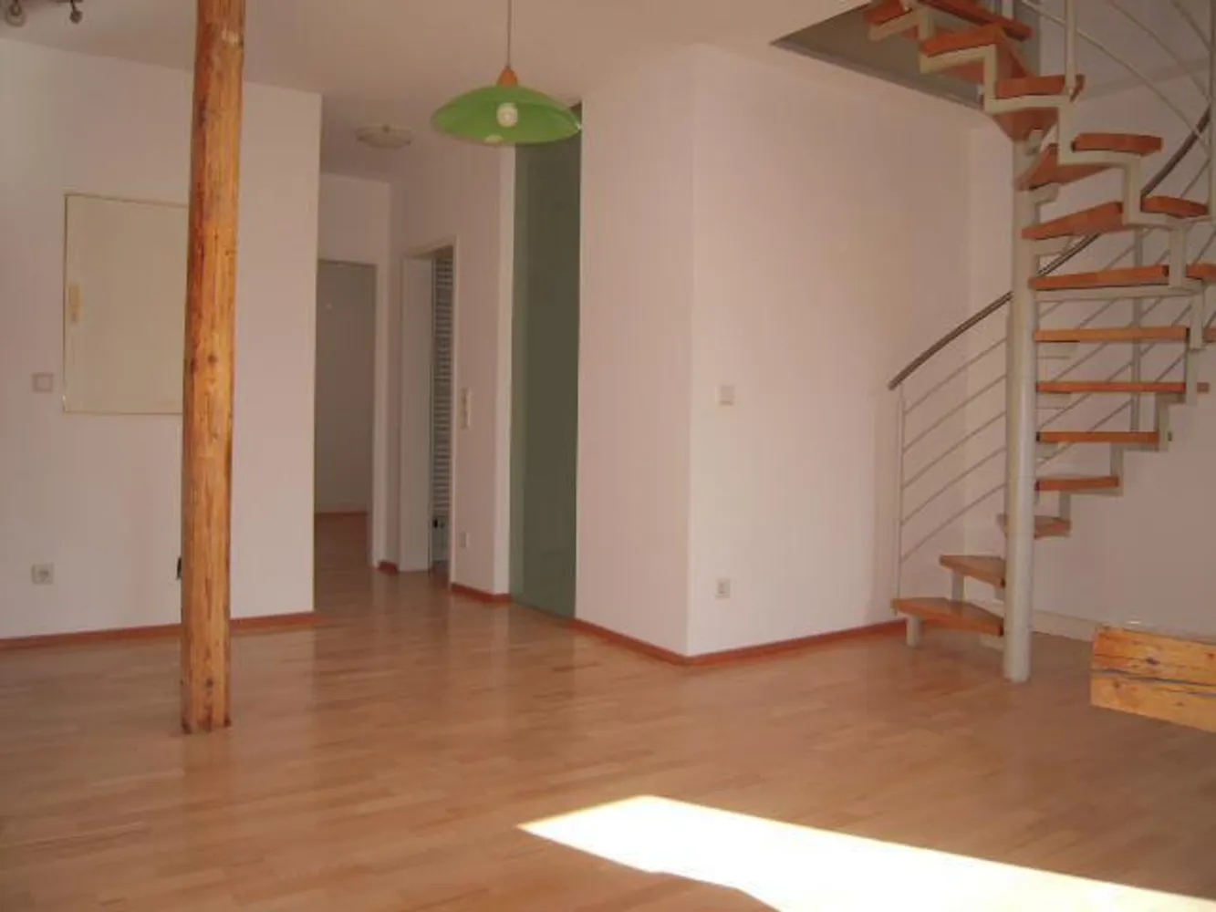3 Zimmer Wohnung mit 92 m² in Nürnberg – Bild 4