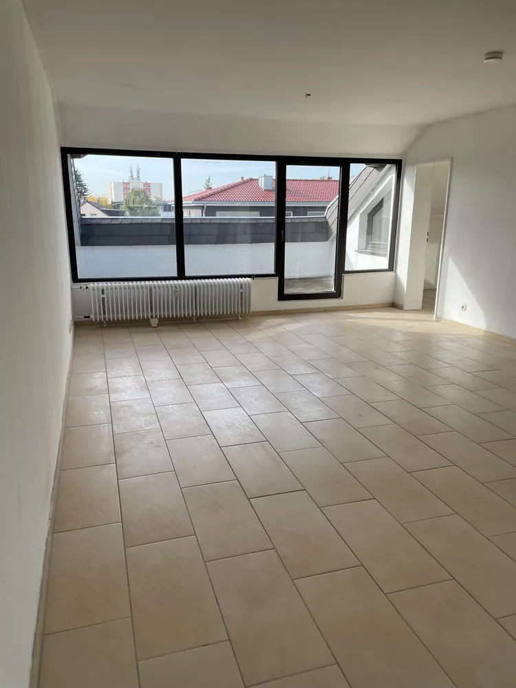 2 Zimmer Wohnung mit 52 m² in Köln – Bild 2