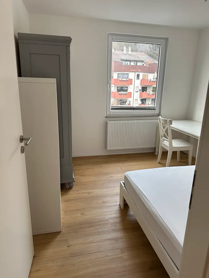 WG-Zimmer mit 100 m² in Stuttgart – Bild 3