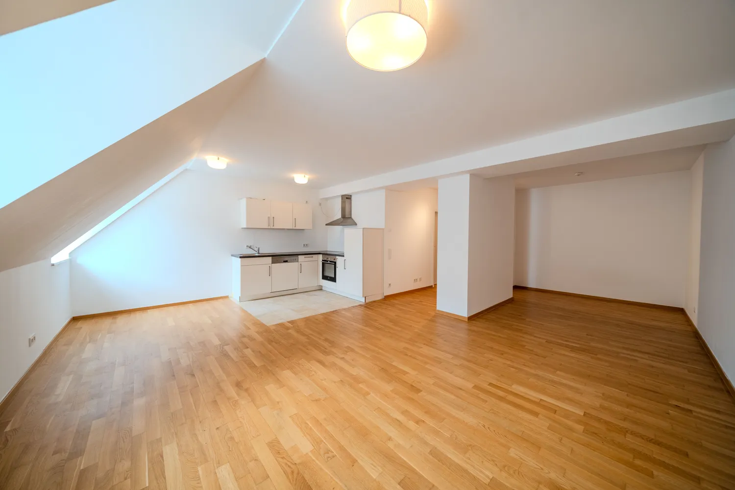 1 Zimmer Wohnung mit 46 m² in Regensburg – Bild 3