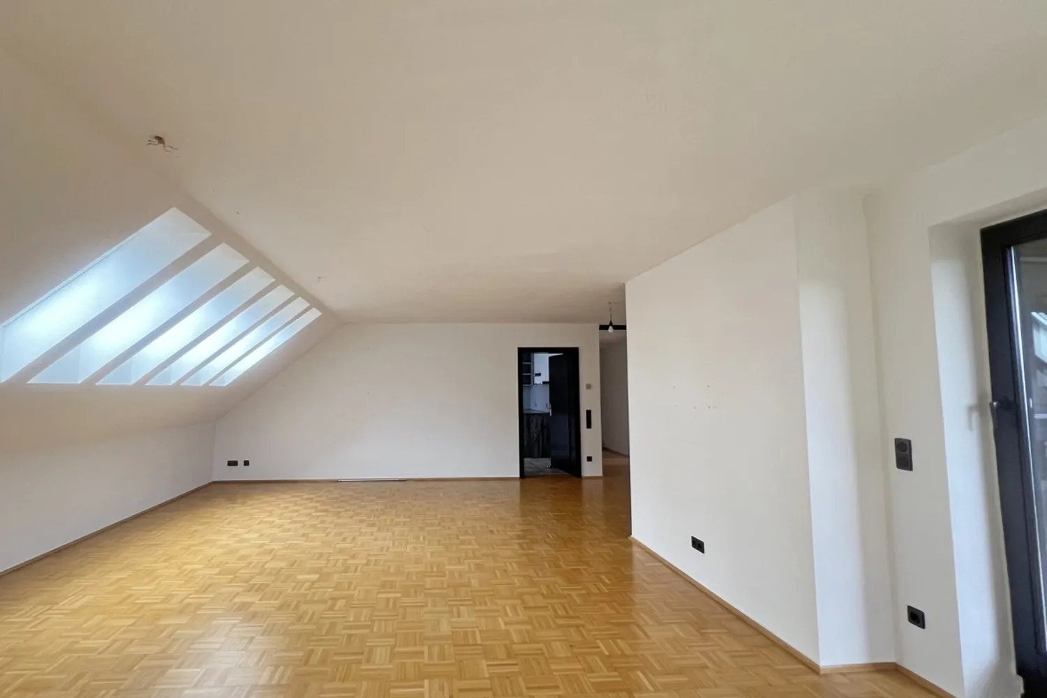 3 Zimmer Wohnung mit 114 m² in Essen – Bild 4