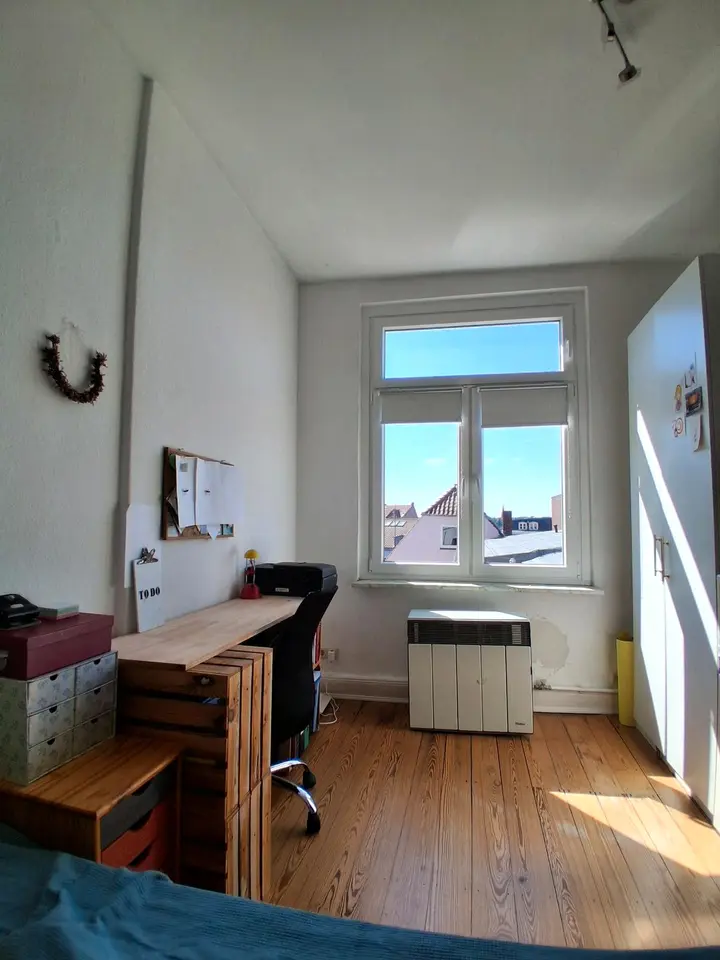 2 Zimmer Wohnung mit 33 m² in Lübeck – Bild 2