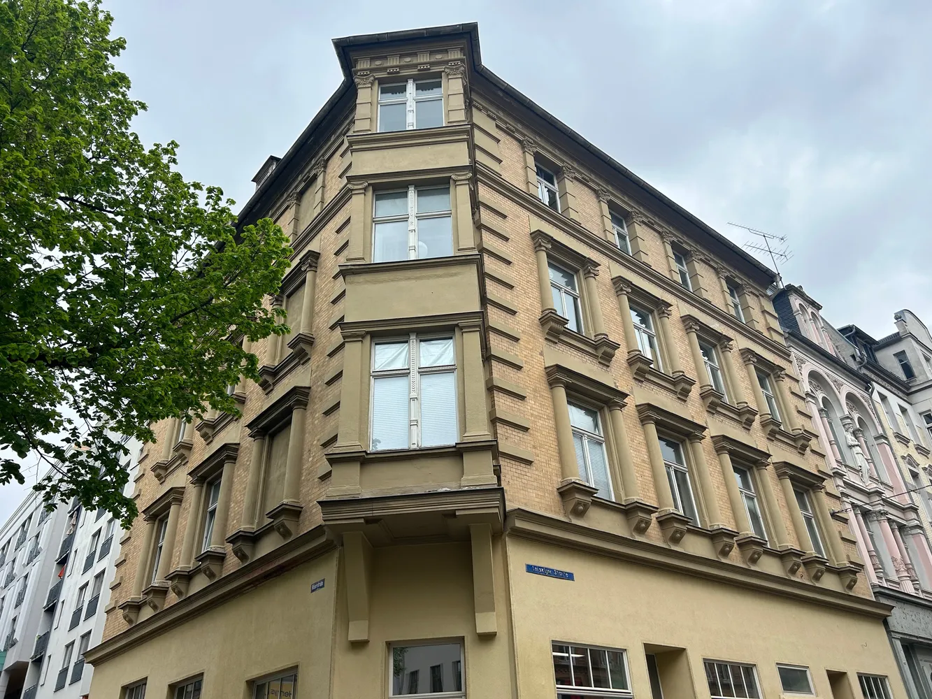 2 Zimmer Wohnung mit 56 m² in Halle (Saale) – Bild 1