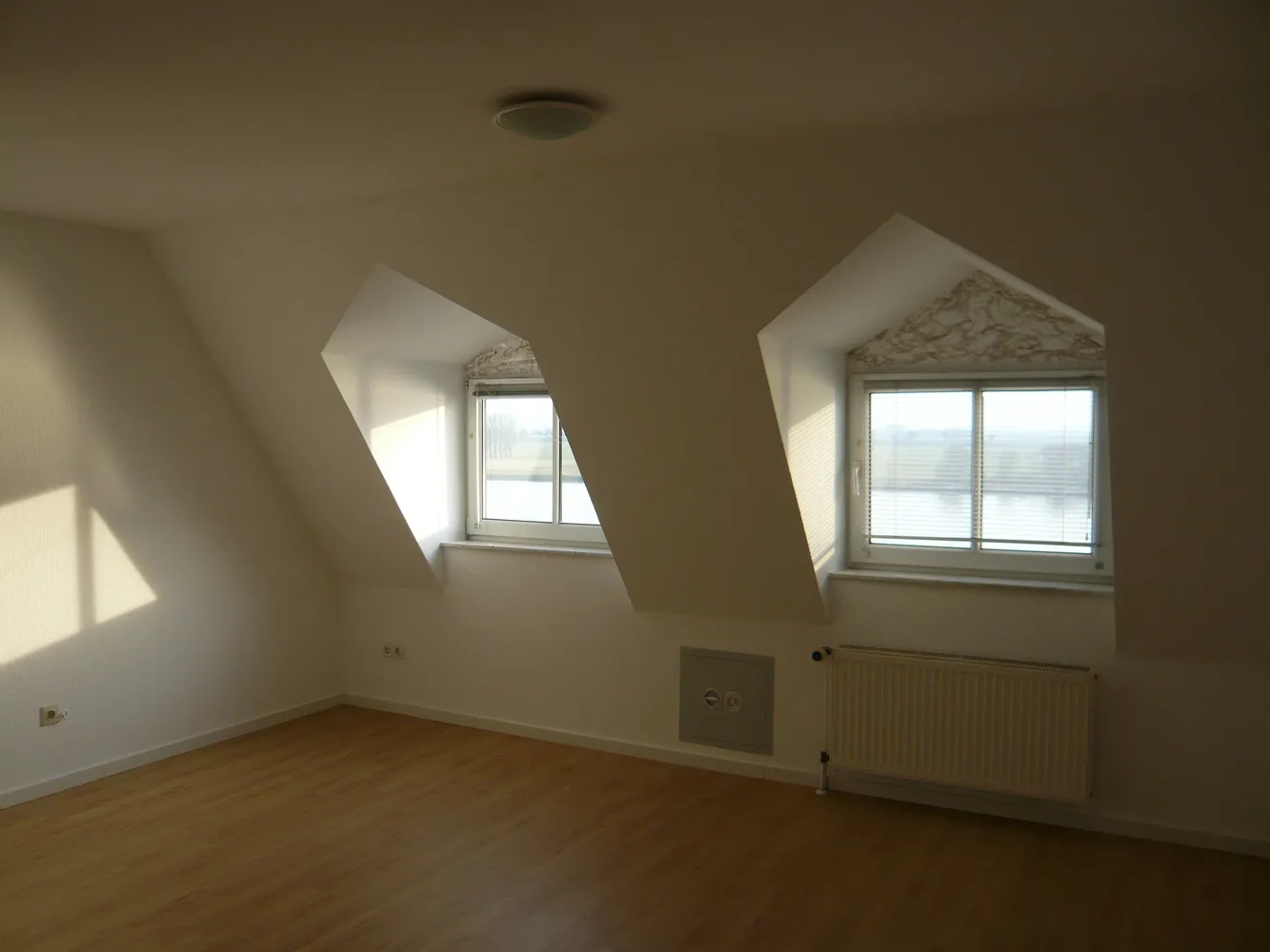 3 Zimmer Wohnung mit 98 m² in Emmerich am Rhein – Bild 1