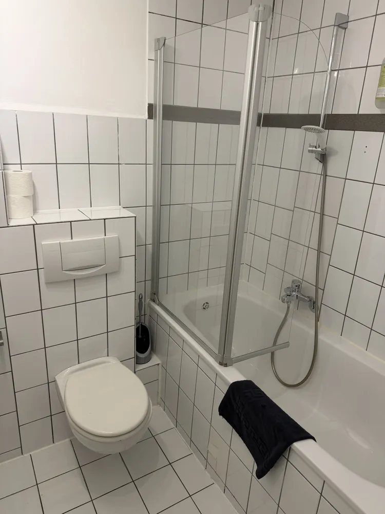 5 room apartment with 125 m² in Düsseldorf – Photo 6