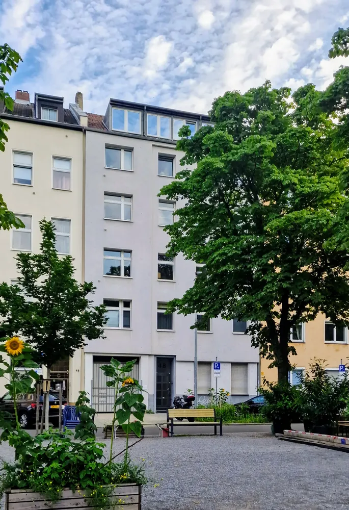 4 Zimmer Wohnung mit 120 m² in Düsseldorf – Bild 1