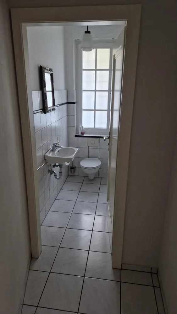 2 Zimmer Wohnung mit 50 m² in Düsseldorf – Bild 2